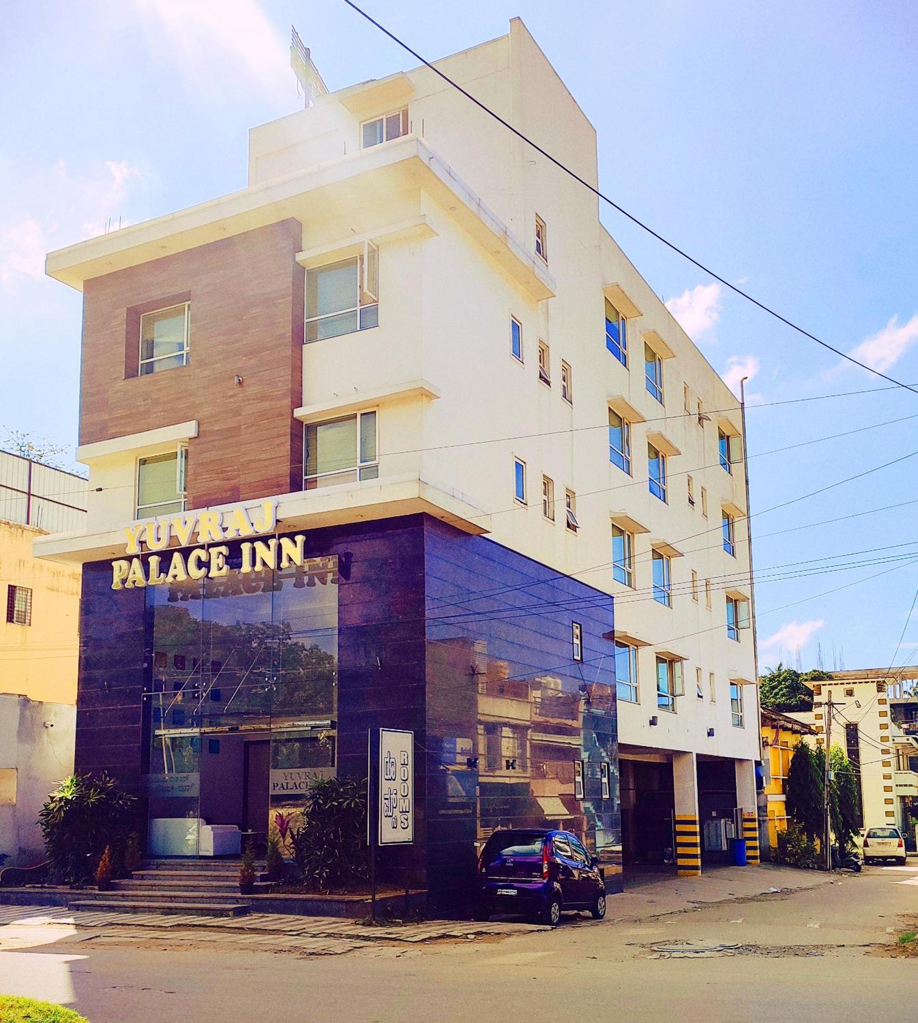 Yuvraj Palace Inn マイソール エクステリア 写真